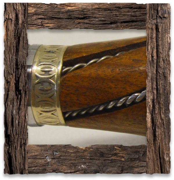 Cuchillo Detallado en Alpaca